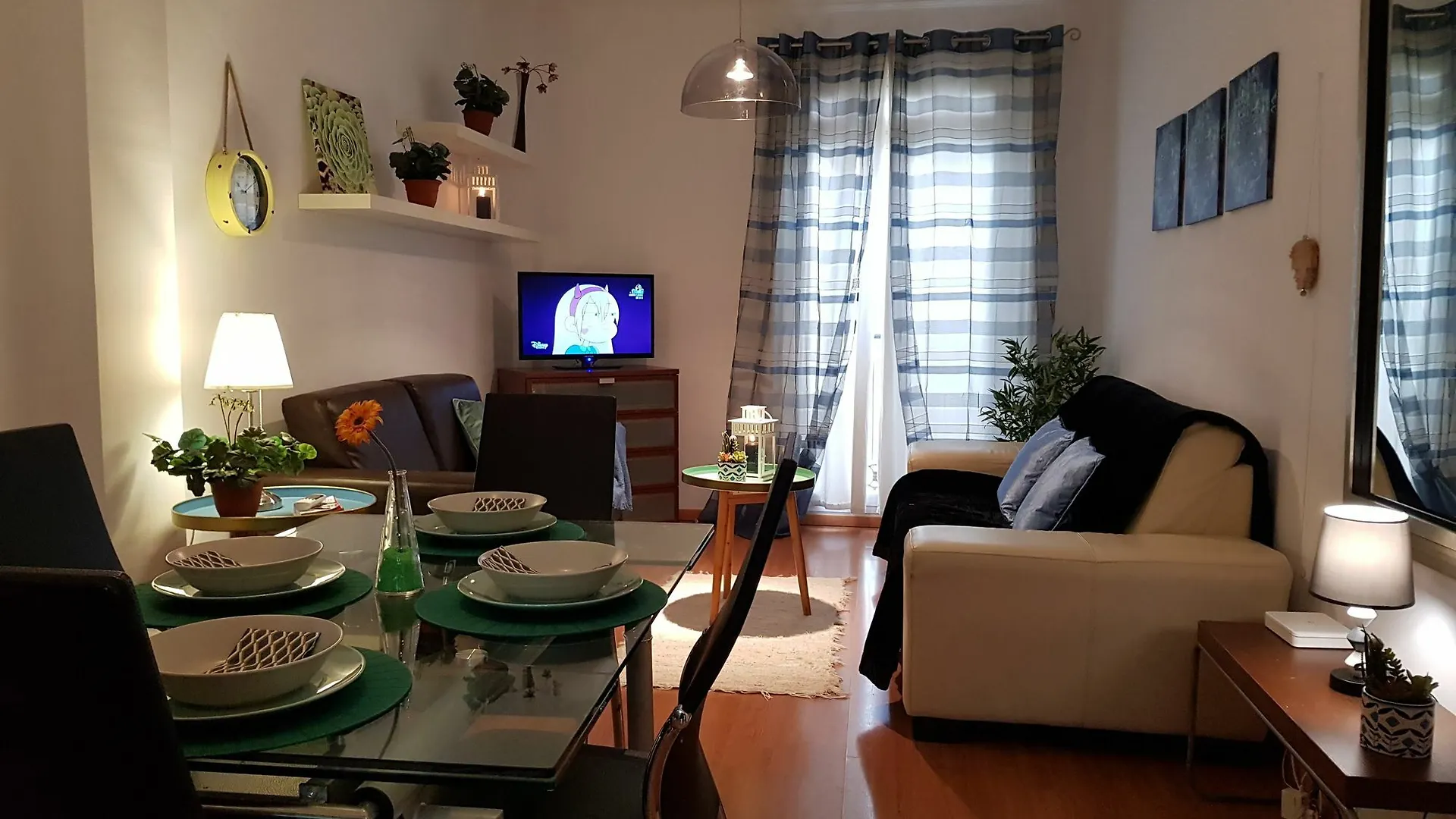 A&N Francisco Lounge, Centro Historico location